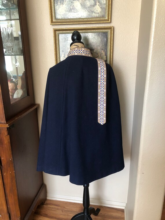 Vintage 1960 navy blue belted Poncho one size - image 4