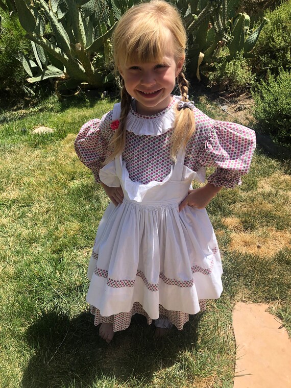Little girl dirndl clearance dress