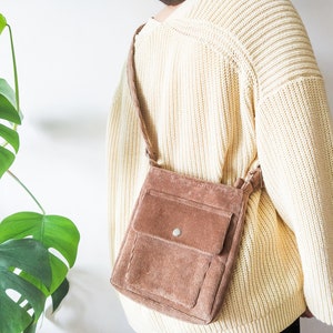 Vegan crossbody bag, Corduroy bag, Upcycled, Handmade zipper bag, Trendy everyday bag, Crossbody purse, Canvas bag, Minimalist travel purse image 1