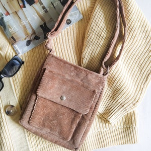 Vegan crossbody bag, Corduroy bag, Upcycled, Handmade zipper bag, Trendy everyday bag, Crossbody purse, Canvas bag, Minimalist travel purse image 2