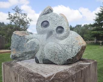 unique owl, handmade in Zimbabwe, green opal serpentine, stone-owl, sculpture of an owl