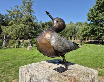 Bonitas estatuas de metal, patos adorables, decoración para el hogar o el jardín.