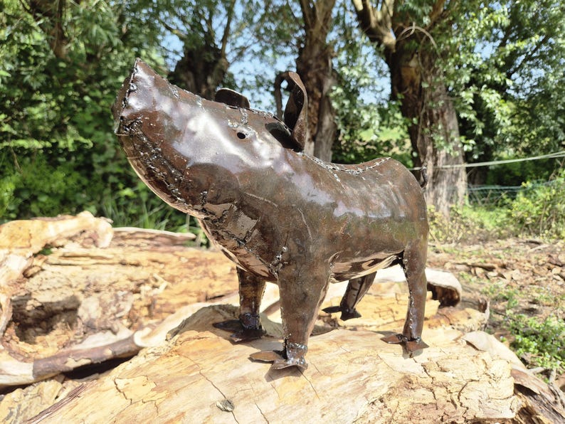 metal pig decor, pig sculpture, metal pig art, pig garden art, farmhouse pig, rustic pig art, garden animal, recycled metal, farmyard decor, handmade pig, outdoor pig art, pig lover gift, metal animal art