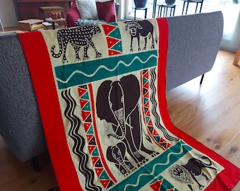 Unique wall decoration, handmade in Zimbabwe, traditional batik, elephant, big 5, African interior, gift idea, home deco, wall hanging