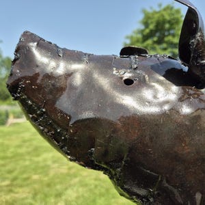 metal pig decor, pig sculpture, metal pig art, pig garden art, farmhouse pig, rustic pig art, garden animal, recycled metal, farmyard decor, handmade pig, outdoor pig art, pig lover gift, metal animal art