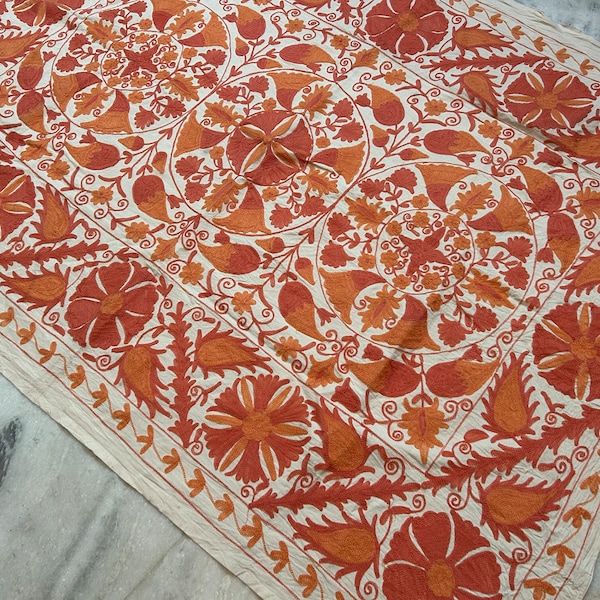 Cotton Suzani Bedspread, twin Size Bedcover, Embroidery Comforter, Suzani Wall Hanging, Floral Bed Linen, Antique Quilt, Boho Suzani Fabric