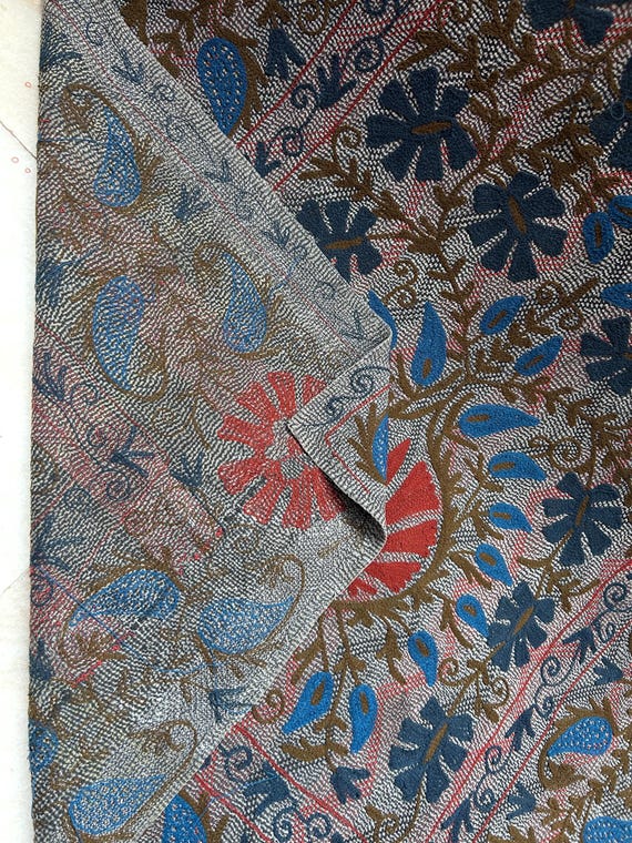 【最終値下げ価格】スザニ刺繍 ヴィンテージカンタキルト カンタキルト スザニ刺繍ヴィンテージカンタキルト by artisanofrajasthan