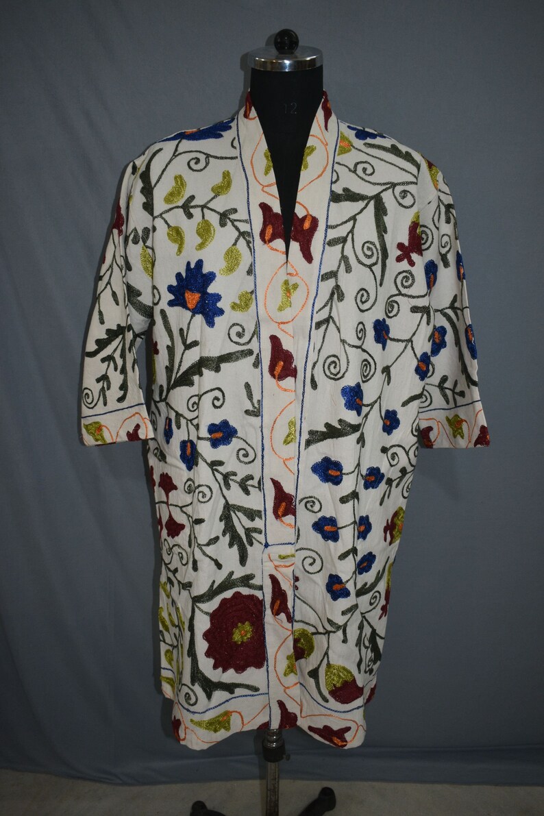 boho hippie jacket bath robe cotton ARTJK08 New Uzbek handmade suzani white jacket caftan clothing