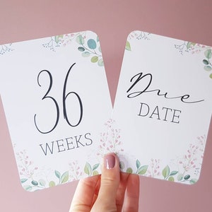 Blume Blüte elegante Schwangerschaft Meilenstein Karten 8 Wochen zum Fälligkeitsdatum Gender reveal Schwangerschaft Geschenk für Bump Bilder