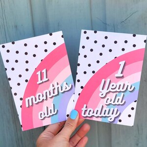 Baby Meilenstein Polka Dot und Pastell Regenbogen Karten besondere Momente Foto Geburt zum ersten Geburtstag