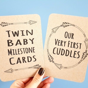 Twin baby Milestone Moment Cards ensemble de 21 accessoires photo unisexes pour la baby shower