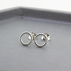 Smooth sterling silver open circle stud earrings image 1