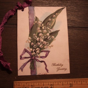 VIER Vintage inspirierte Geburtstagskarte Maiglöckchen Blumenstrauß / Vintage Geschenkanhänger / Andenken