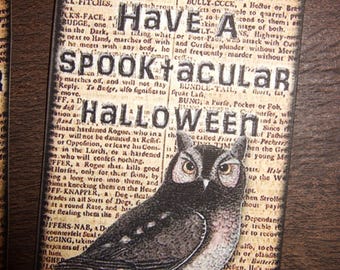 EIGHT Primitive Halloween Tags - Wee Spooky Friends - Friend Gift - Treat Topper