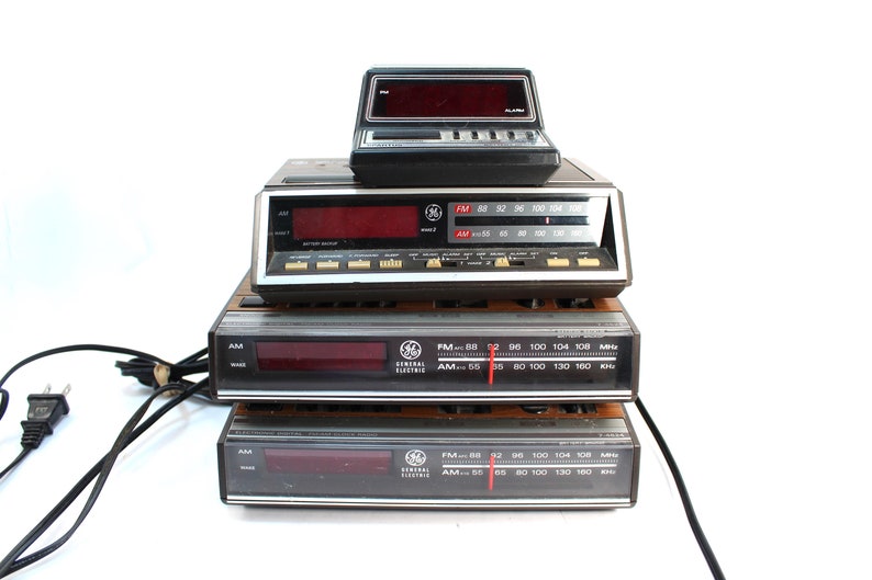 Vintage 80s clock radios and alarm clocks AM/FM radio Etsy