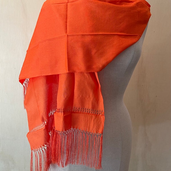 Mexican Rebozo Chalina Small Bright Orange Naranja Anaranjado Pequeña Seda Silk Texture Handwoven Shawl Wrap Runner Ikat