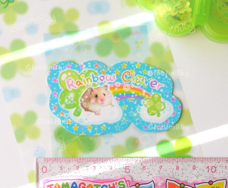 The sticker measures approximately 8.1 cm across.