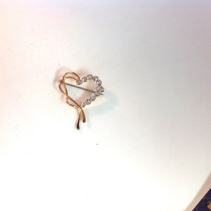 sweet krementz yellow gold filled and crystal heart brooch image 1