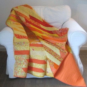 Miss Sunshine a homemade quilt in yellow and orangecolors, Throw Quilt, Handmade Quilt, Home sweet home, Gift for my sunshine