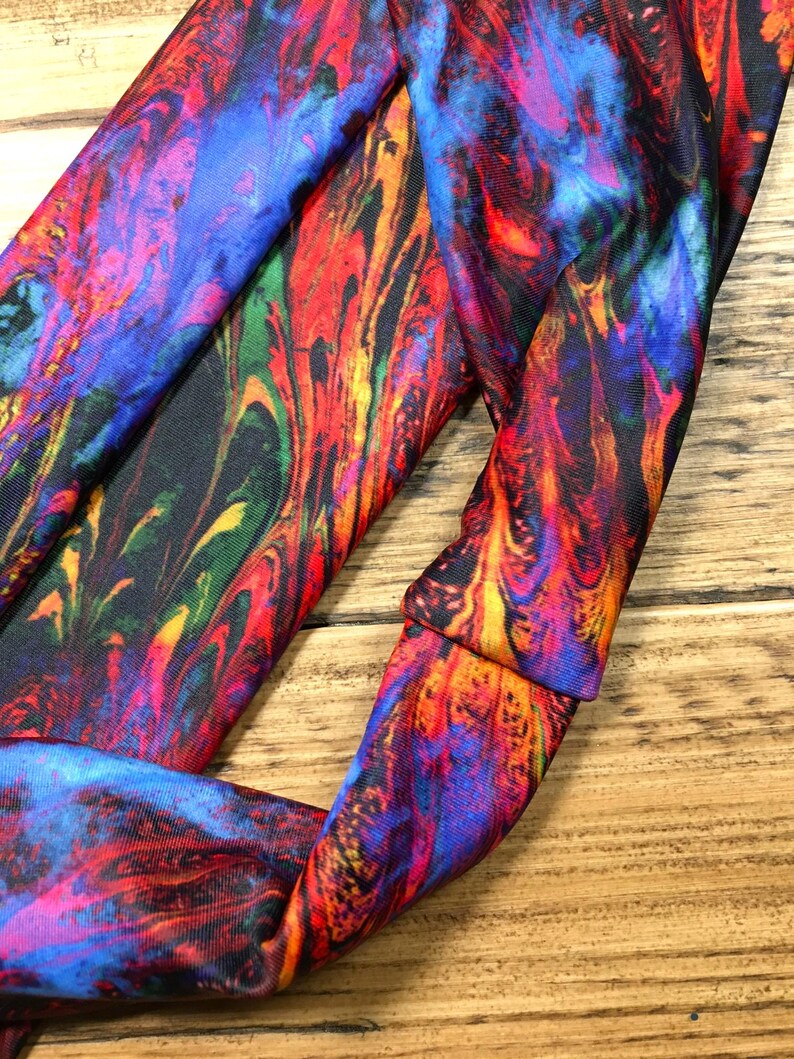 Peacock Print Workout Headband: Wide Non-Slip Lycra Running Headband image 5