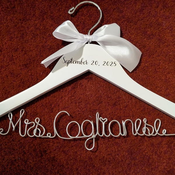 Bridal Hanger, Wedding Gifts, Wedding Name Hanger, Personalized Hanger, Wedding Custom Hanger, Dress Hanger