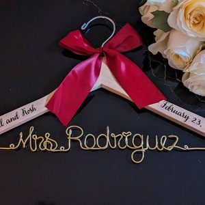 FREE SHIP Wedding Hanger, Bridal Hanger, Hanger for Bride with Wire Name Hanger, Bride Hanger, Wedding Dress Hanger, Wedding Gift image 2