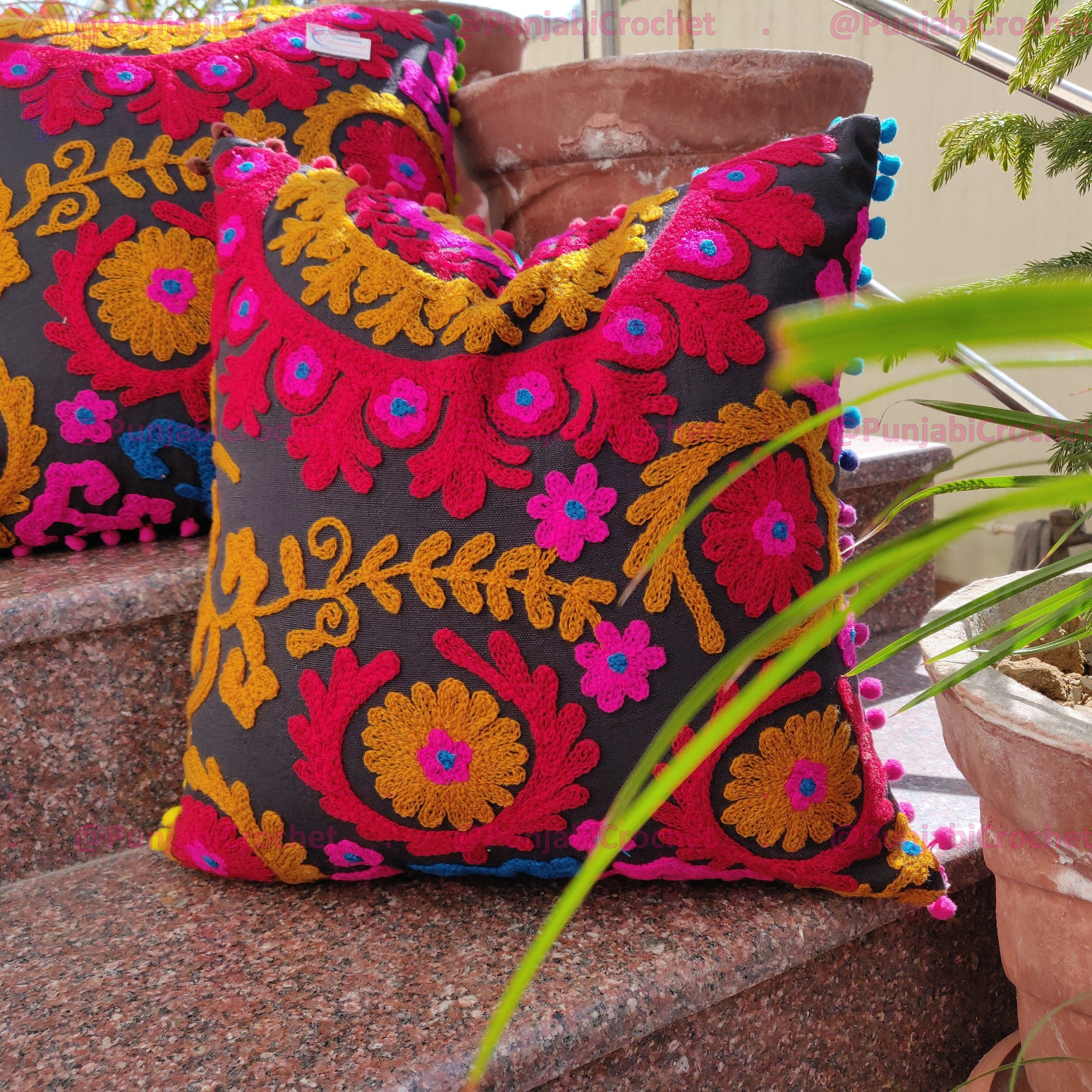 Handicraft of Pink City in cotone federa Suzani lavorata a mano in stile ottomano dimensioni 40,6 cm cuscino indiano ricamato a mano rotondo 