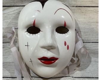 Vintage Asahi handmålad väggmask i keramik, porslin, kors, röda tårdroppar