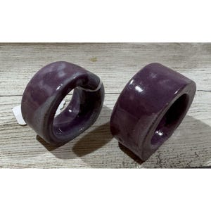 2 ronds de serviette vintage BB Bybee KY poterie violet