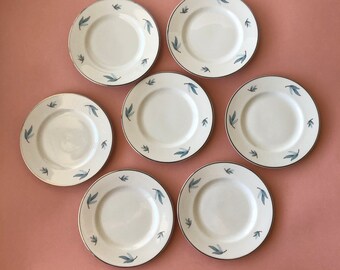 1951 Syracuse China Restaurantware Salad Plate Meadowleaf pattern Green White Leaves Air Brush Design Made in the USA