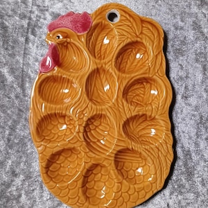 Vintage Chicken 70s Ceramic Egg Plate / Egg Plate