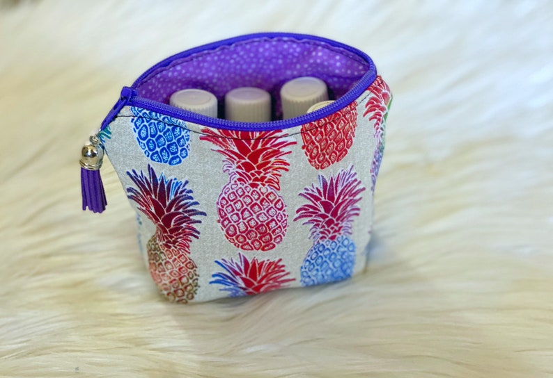 Mini pineapple essential oil bag