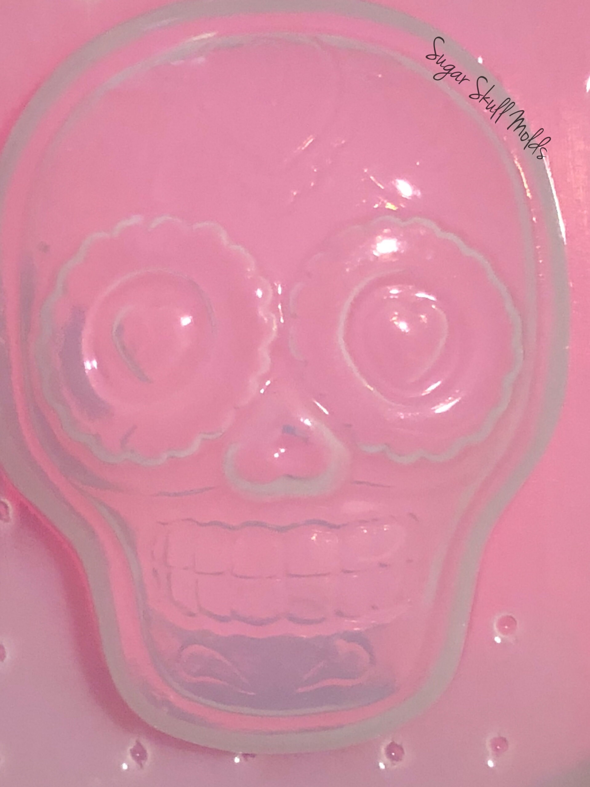 Smiley Sugar Skull Face With Heart Eyes Flexible Plastic Mold | Etsy