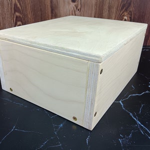 10 LB Wood Soap Mold- Hot or Cold Process W/Flat Lid For Easy Stacking.