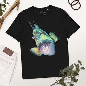 Biokatoen Grafische Trekvis Triggerfish Kleur Unisex T-Shirt - Visprint Oceaan-geïnspireerde Duurzame Kleding - Beste Scuba Duik T-Shirt