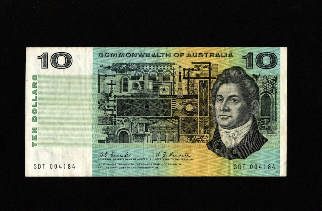 AUSTRALIA 10 Dollar Decimal Paper Banknote From the 1960.s