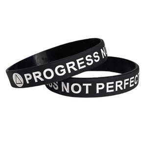 Progress Not Perfection Silicone Wristband - Sober Recovery Gift