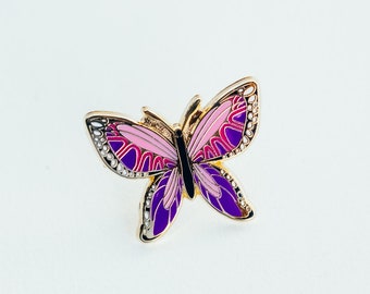 Purple Butterfly enamel pin 3/4 inch - butterfly pin, butterflies, lapel pins, pins, butterfly gifts, buttons, enamel pins, pinback, kawaii