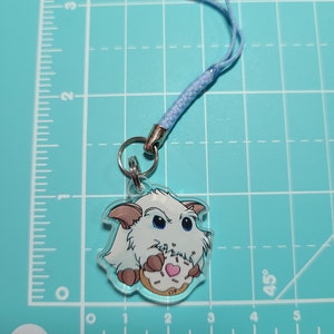League of Legends Poro Chibi Acrylic 1" Cell Phone, Zipper Pull, or DS Charms! Dust Plugs available for iPhone and Android!