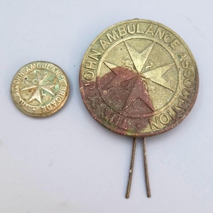 Antique St. John Ambulance Association Medal - Large 5cm Maltese Cross Badge + button, Militaria - British First Aid