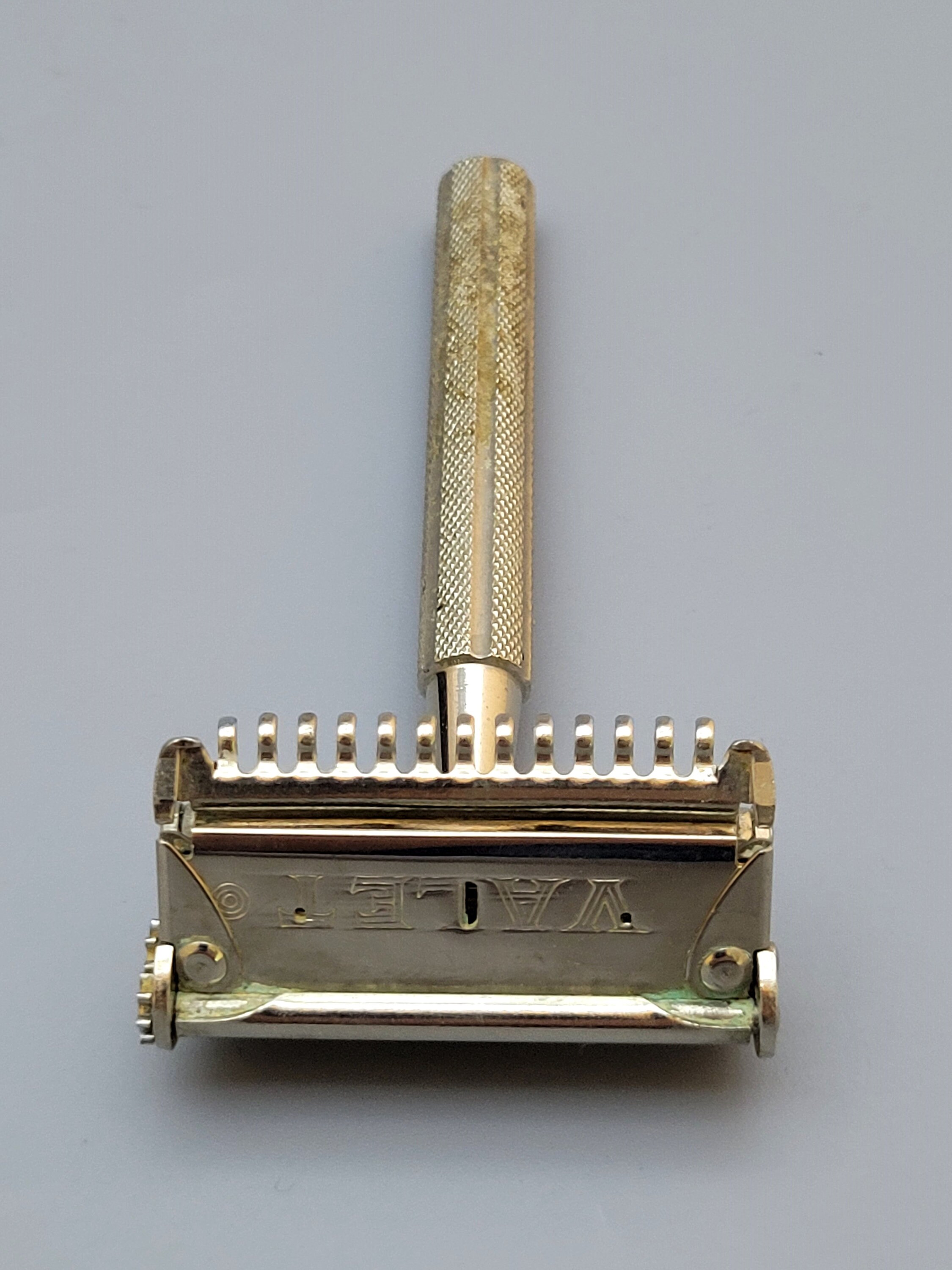 Valet Safety Razor Vintage Mid-20th Century Valet Auto-strop Safety Razor - Etsy