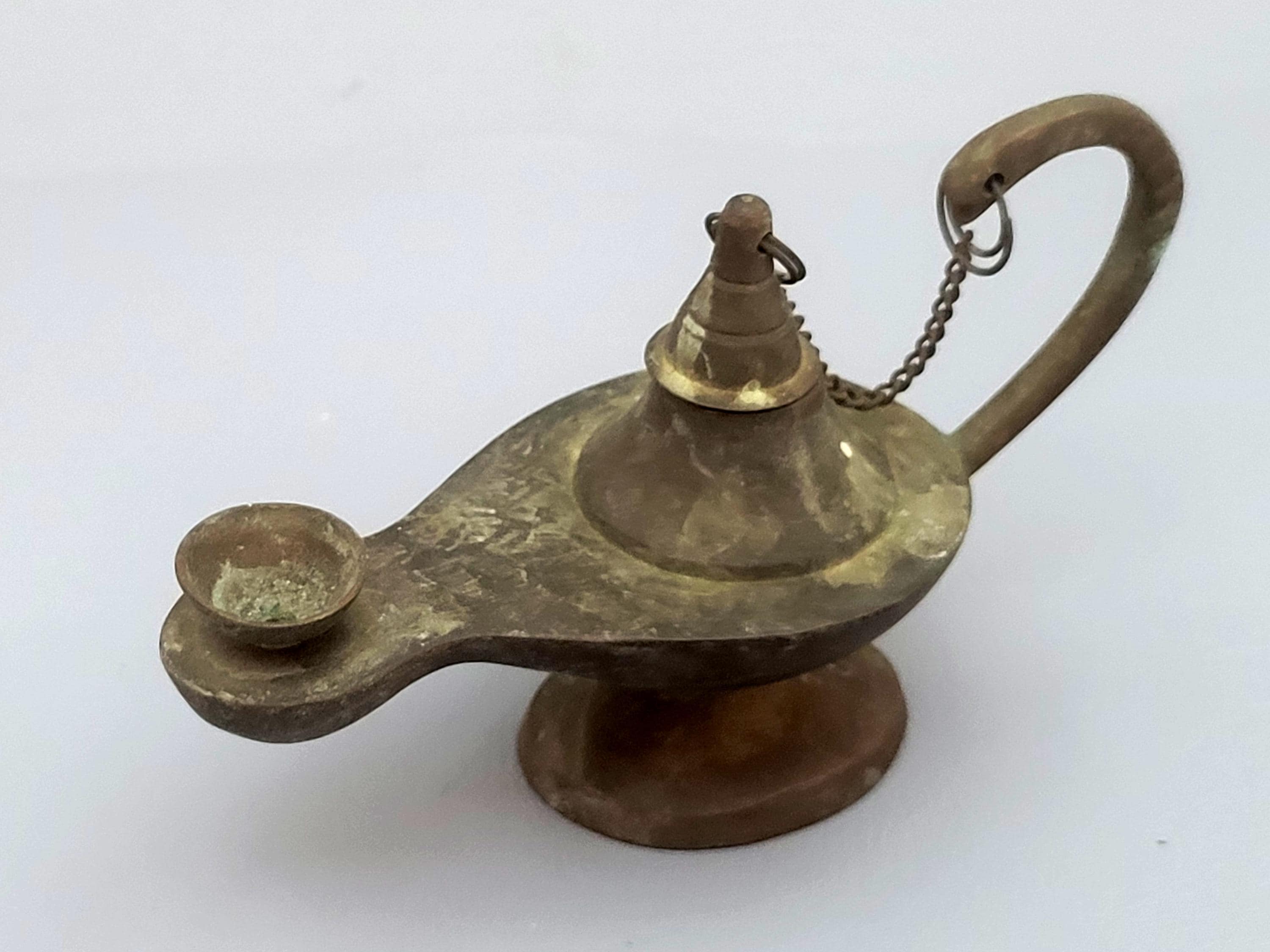 【博物館級】アンティーク 中世 イスラム ブロンズ オイルランプ Arabic oil lamp - Etsy 日本
