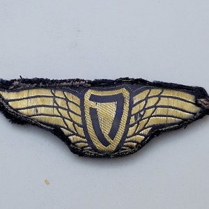 RARE Mid 20th century Israeli air Force pilot cloth flying wings for &quot;Light&quot; squadron, or &quot;Communication&quot; squadron  no 100