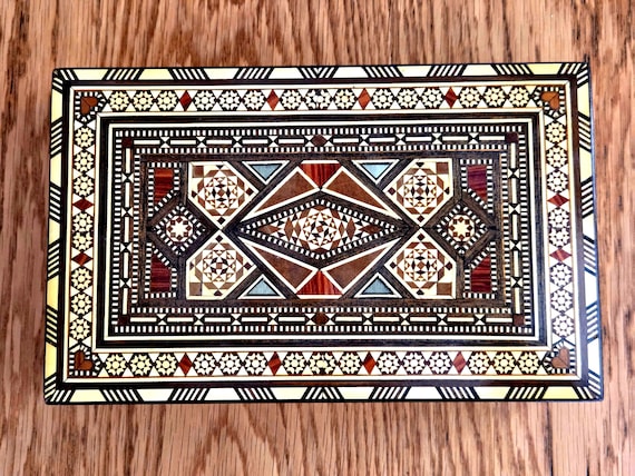 Vintage Damascus Marquetry Box – Bone Inlay Wood Humidor Style Collectible