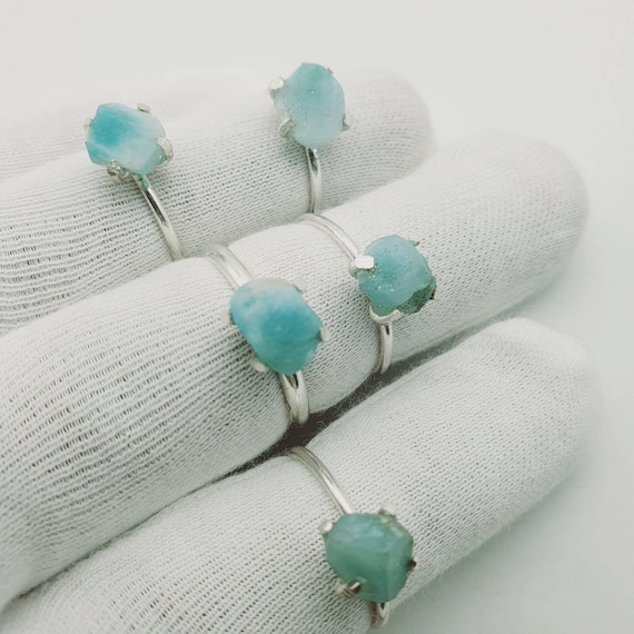 Raw mini Larimar ring 925 siver,rough minimalist larimar rings,larimar silver rings, larimar rings,larimar gemstone jewellery,Crystal rings