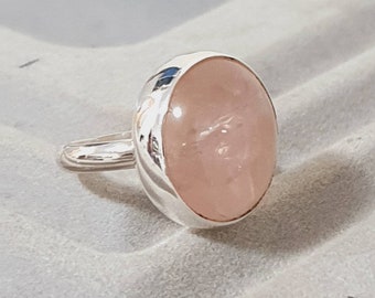 Rose quartz ring 925 silver,oval rouse quartz ring,polished rose quartz rings,gemstone rings,handmade rings,silver rings,crystal rings