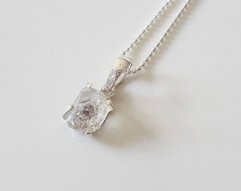 Herkimer Diamond pendant 925 silver, herkimer pendants, gemstone pendants,diamond quartz pendants,herkimer silver pendant, gemstone necklace