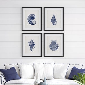 Blauwe zeeschelp print set van 4, nautische muurkunst, kust strand decor, oceaan badkamer prints, moderne boerderij afdrukbare kunstwerken