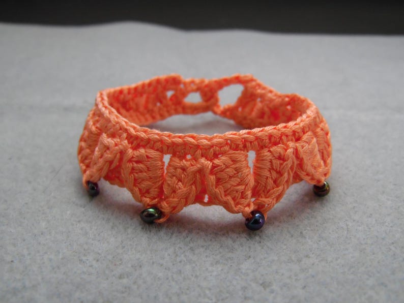 Just Peachy Fantasy Leaves Bracelet, Crochet Unisex Jewelry, Hypoallergenic Cotton Bracelet, Leaf Bracelet with Glass Beads, Role-Playing image 2