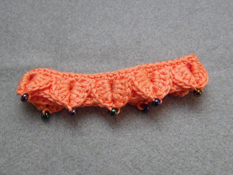 Just Peachy Fantasy Leaves Bracelet, Crochet Unisex Jewelry, Hypoallergenic Cotton Bracelet, Leaf Bracelet with Glass Beads, Role-Playing image 7